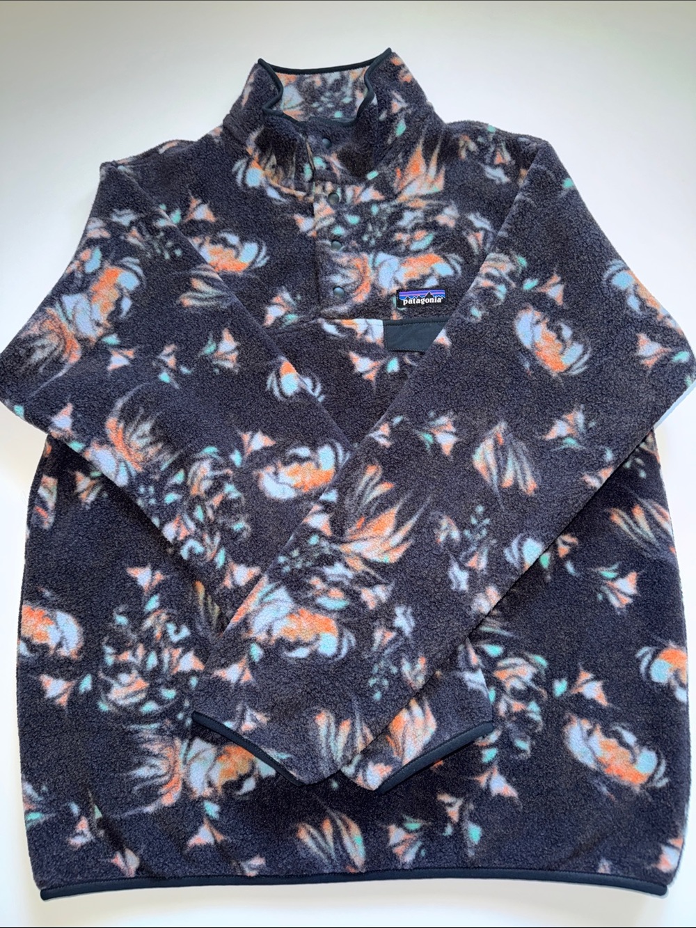 Patagonia Women’s Synchilla Snap-T Fleece Pullover MultiColored Size L